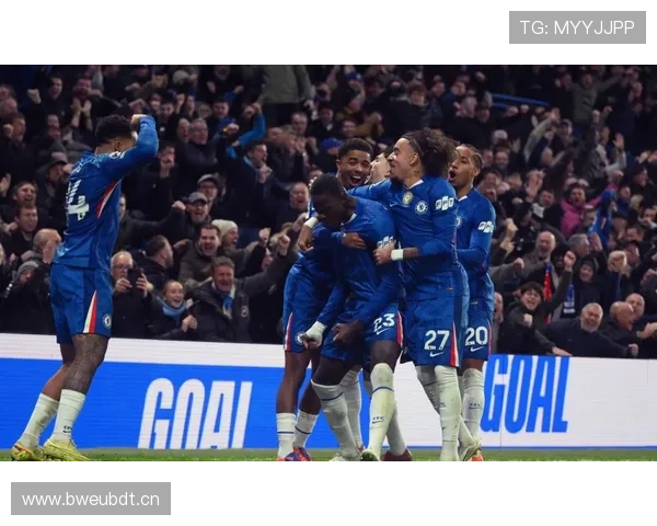 恩佐·费尔南德斯训练完顺手买了辆限量超跑，队友还在纠结午饭吃啥