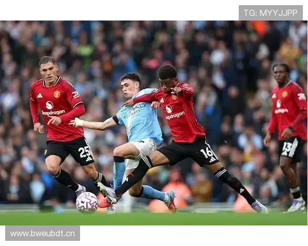 福登：欧冠、英超、足总杯三冠荣誉解析