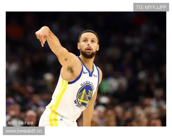 较赛季初库明加与库里挡拆制造错位提升得分效率